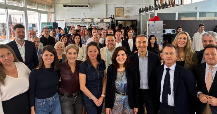 FOTO FAMILIA FORO EMPLEO