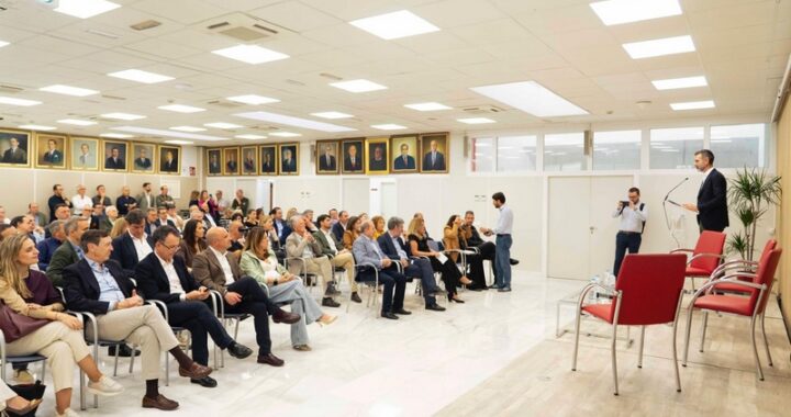 FOTO FORO CÁMARA COMERCIO 1