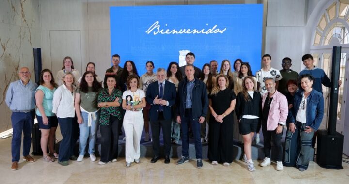 Foto familia de la bienvenida