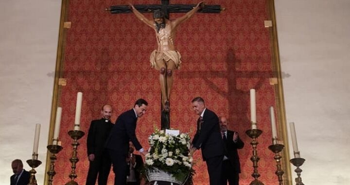 Ofrenda flores Juanma Moreno_Cristo de la Luz
