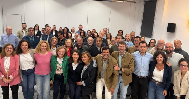 REUNIÓN CON AFILIADOS Y SIMPATIZANTES EN MOJÁCAR