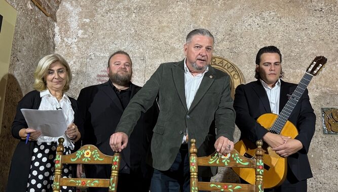 260515 Diego Cruz con Ezequiel Benitez en la peña El Taranto (2)