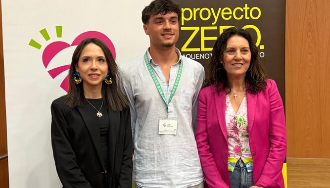 260521 Lorena Gutiérrez, José Monero y Magdalena Cantero (2)