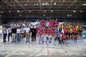 260528 Antonio Casimiro con el podio de la competición de ascenso a 1º Nacional