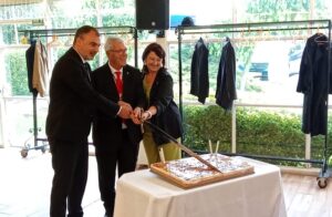 Corte de la tarta del 25 aniversario