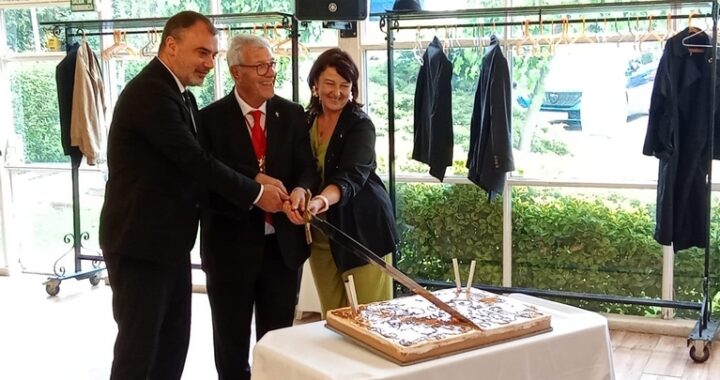 Corte de la tarta del 25 aniversario