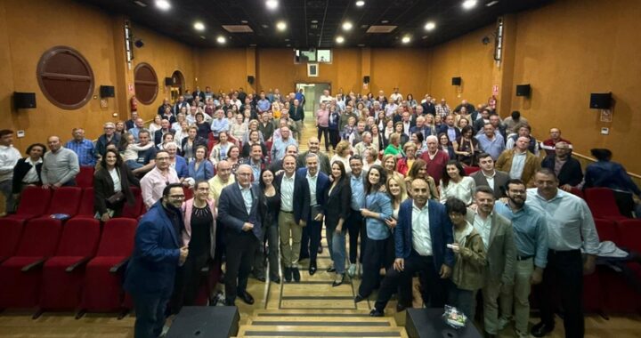 El Partido Popular de Albox ha celebrado el acto central de campaña con Juan Bravo