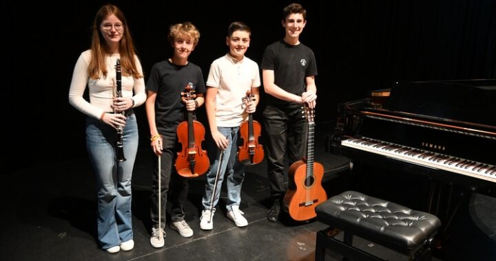 LOS CUATRO ALUMNOS DEL CONCIERTO