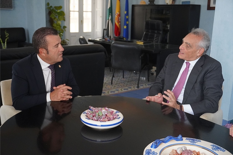 Visita Embajador Italia