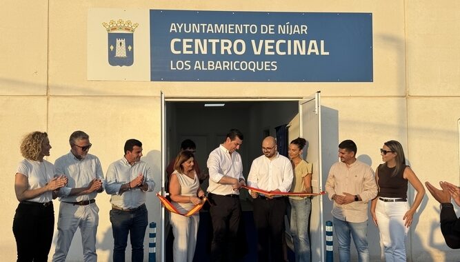 01062026 inauguración centro vecinal Albaricoques (1)