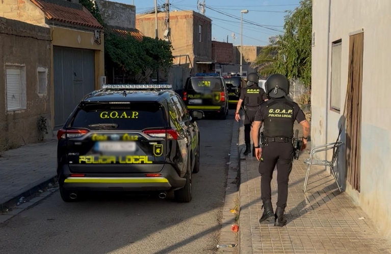 260603 OPERATIVO POLICÍA (1)