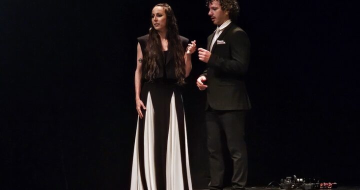 260613 Cultura-Un patetico amor desconocido (1)