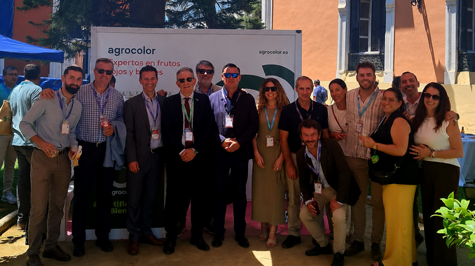 AGROCOLOR EN CONGRESO FRUTOS ROJOS