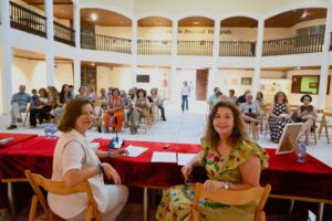 CHARO SERRANO Y SANDRA SEGURA EN EL CASTILLO DE SANTA ANA