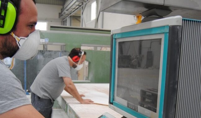 CNC Escuela Marmol