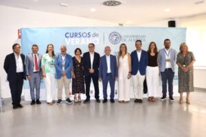 Los XXVII Cursos de Verano de la UAL echan a andar en Roquetas de Mar con 21 seminarios de calidad por delante