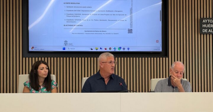 Pleno en Huércal
