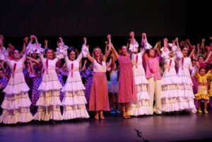 260630 GALA BAILE ALEJANDRA FORURIA (3)