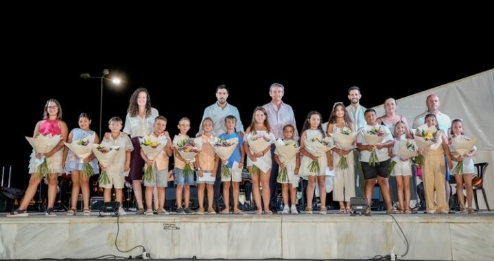 260707 Marta y Baldonero serán la Reina y el Rey de la Feria y Fiestas de Adra 2026