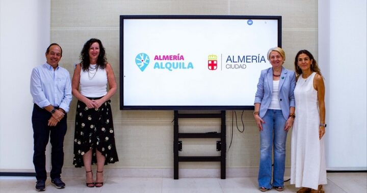 ALCALDESA PRESENTACIÓN ALMERÍA ALQUILA1