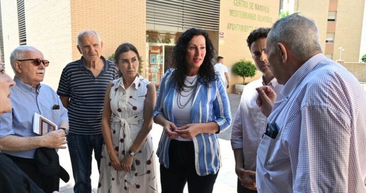 Alcaldesa visita obras Plaza Guardia Civil (3)