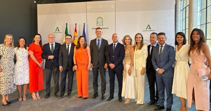 FOTO FAMILIA PP ALMERÍA