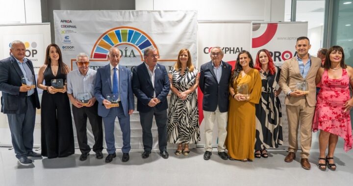 FOTO FINAL DE FAMILIA