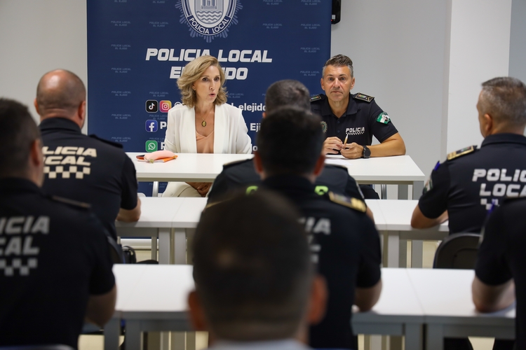 260803 REUNIÓN SEGURIDAD POLICÍA LOCAL (1)