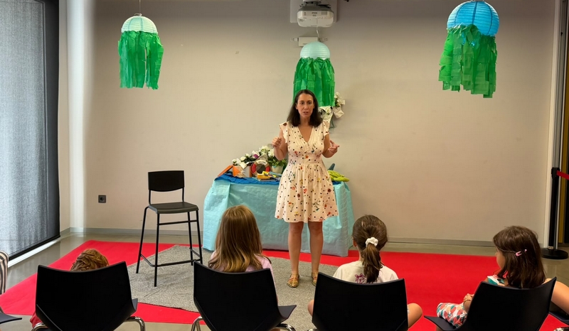 260804 Taller de Sara Thomas en el Aula del Mar (1)