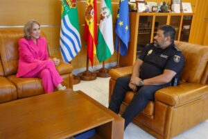 260805 REUNIÓN POLICÍA NACIONAL (2)