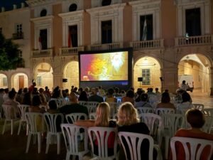 260806 Doble Comedy, ayer (1)
