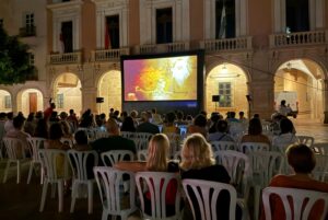 260810 Doble Comedy 2