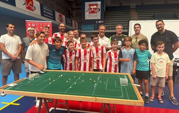 260826 Torneo Fútbol Mesa (7)