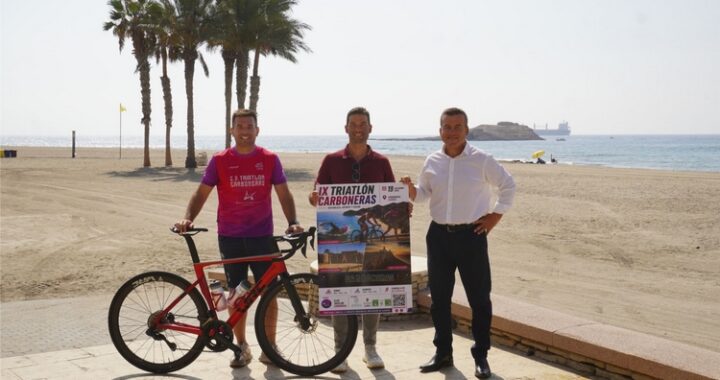 IX Triatlon en Carboneras