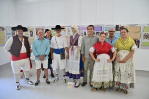 Almería reivindica sus tradiciones y su patrimonio etnográfico a través de la indumentaria tradicional