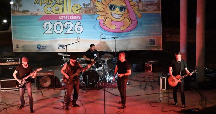 MALDITOS HEROES EN EL ANFITEATRO DE ROQUETAS