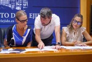 260903 JUNTA DE GOBIERNO