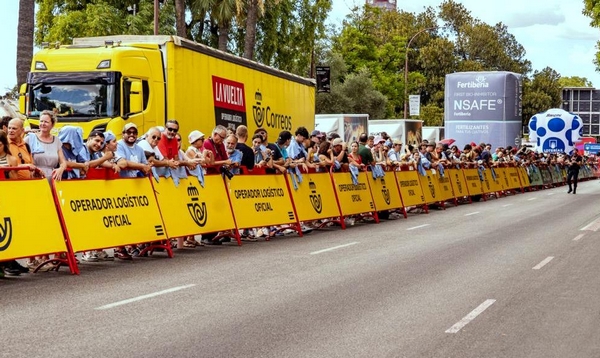 Vallas Correos La Vuelta 26 -